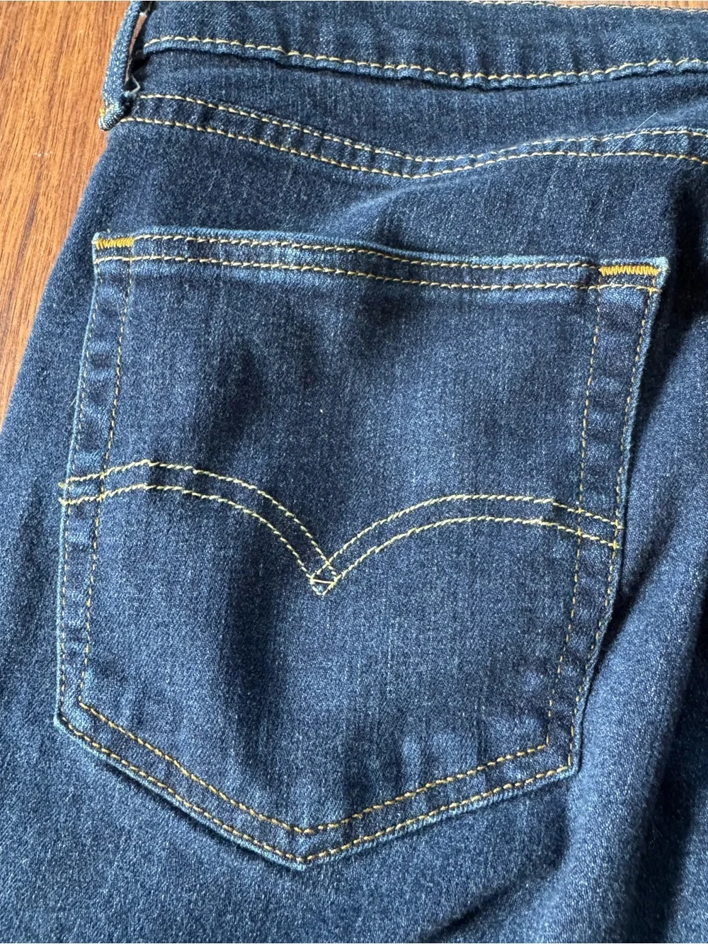 Levi’s 511 Jeans Men's 36X32 Blue Denim Straight Leg Waistband 5-Pocket Design